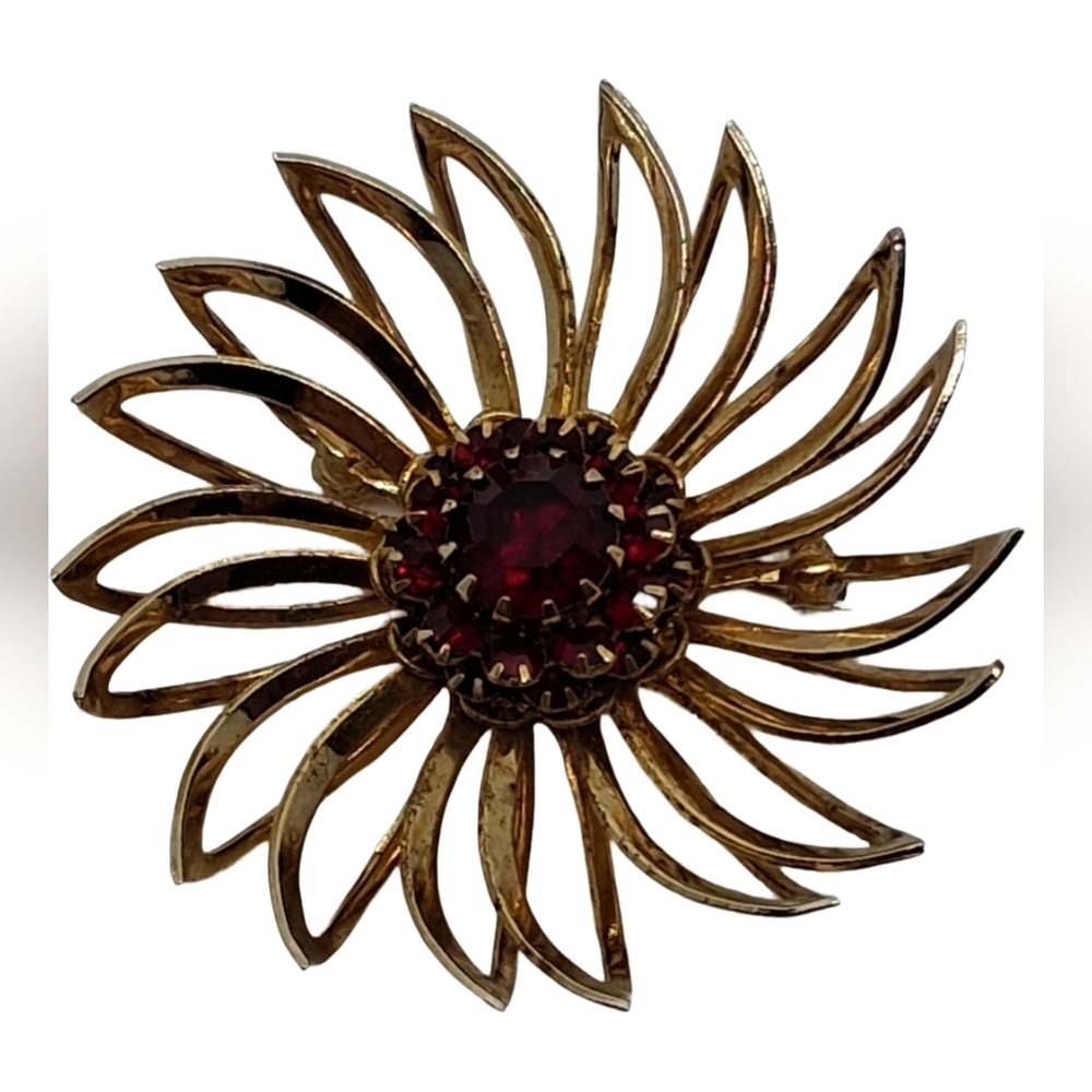 Vintage Sarah Coventry PHANTASIA Brooch Ruby Red Rhinestone Gold Tone Sunburst